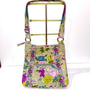 Vera Bradley Watercolor Laura Quilted Floral Crossbody Hipster Bag Shoulder EUC